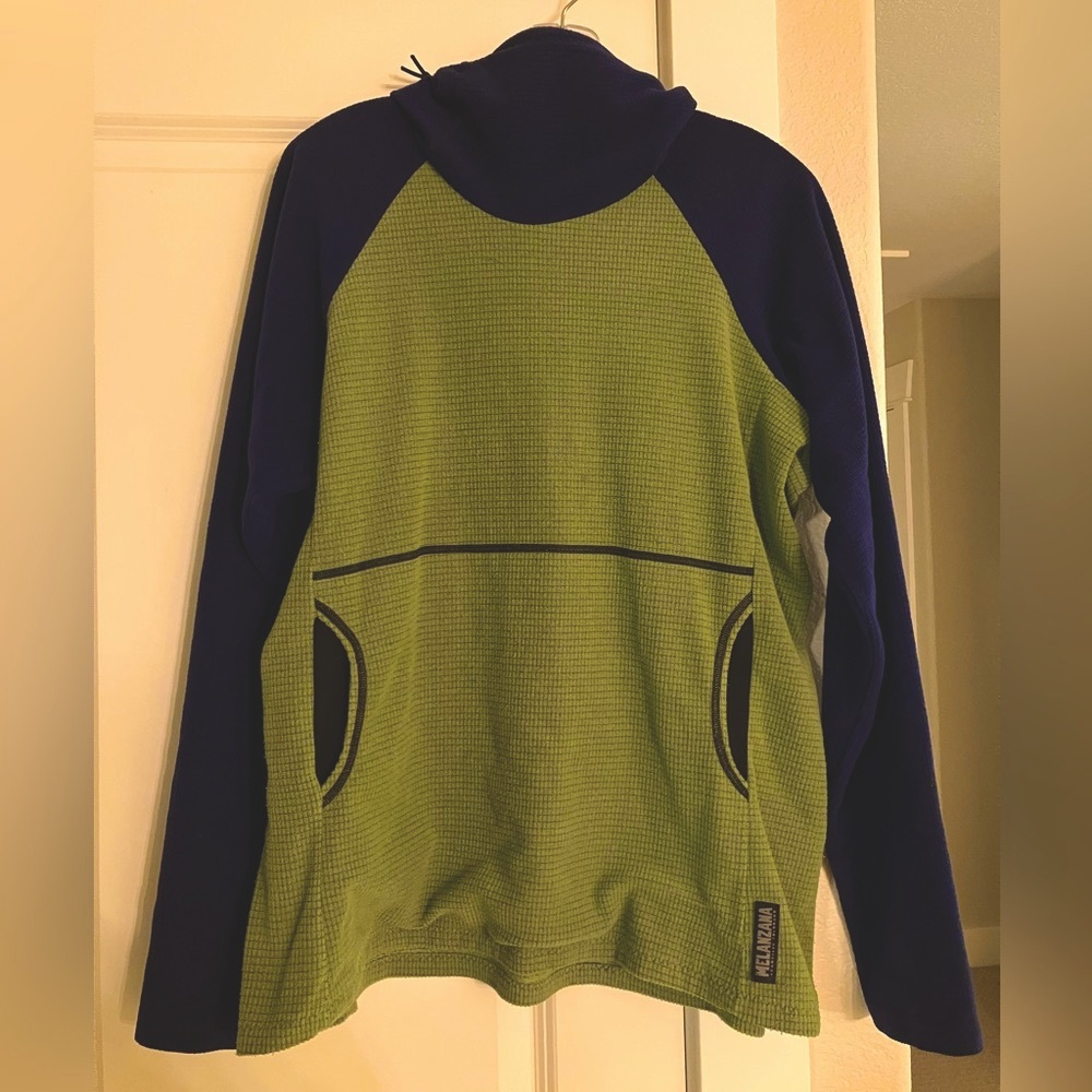 Melanzana Micro Grid Hoodie- navy/fern